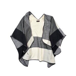 Shyanne Boot Barn Western Cowgirl Shawl Wrap Cape Sweater Barn O/S